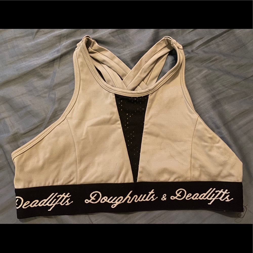 Doughnuts & Deadlifts Empower Boundless Bra